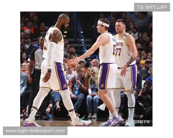 湖人核心伤势更新赛季前景堪忧詹姆斯领衔球队调整阵容