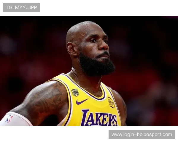 詹姆斯关键三分助湖人逆转勇士迎连胜新高